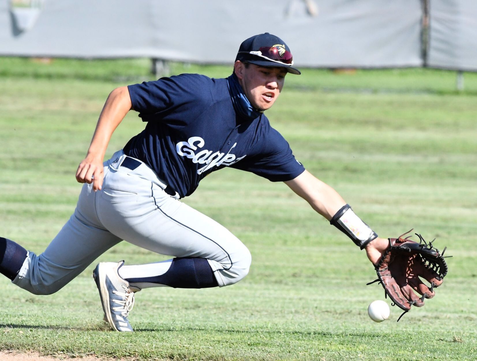 050521 AGHS RHS BSB 15.JPG